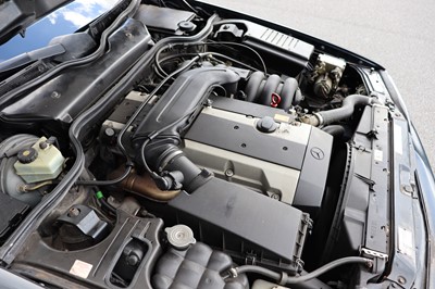 Lot 10 - 1996 Mercedes-Benz SL 320
