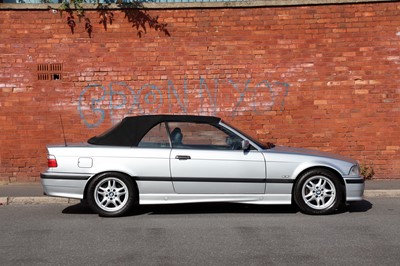 Lot 30 - 1999 BMW 318i Convertible