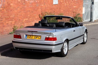 Lot 30 - 1999 BMW 318i Convertible