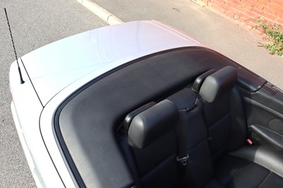 Lot 30 - 1999 BMW 318i Convertible