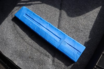 Lot 30 - 1999 BMW 318i Convertible