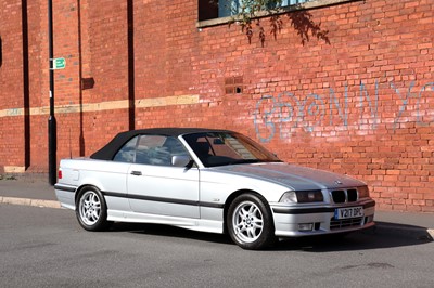 Lot 30 - 1999 BMW 318i Convertible