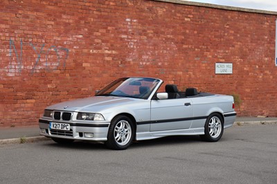 Lot 30 - 1999 BMW 318i Convertible