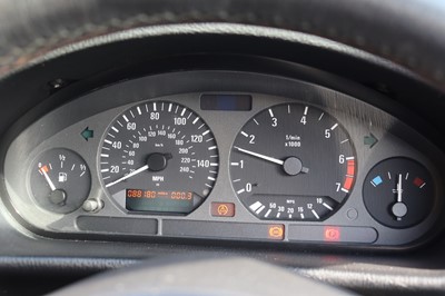 Lot 30 - 1999 BMW 318i Convertible