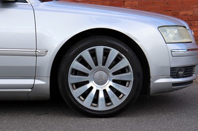 Lot 27 - 2003 Audi A8 4.2 Quattro V8
