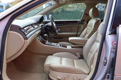 Lot 27 - 2003 Audi A8 4.2 Quattro V8