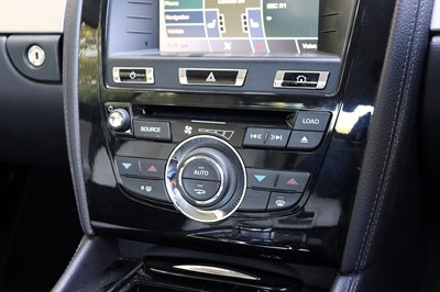 Lot 47 - 2013 Jaguar XK 5.0 Coupé