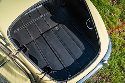 Lot 104 - 1970 Jaguar E-Type 4.2 Coupé