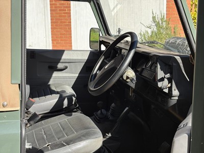 Lot 137 - 1996 Land Rover 90 Defender Wolf