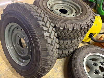 Lot 137 - 1996 Land Rover 90 Defender Wolf