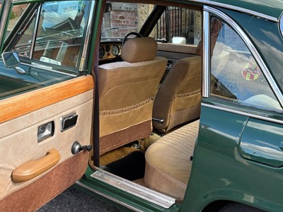 Lot 6 - 1977 Triumph 2500S