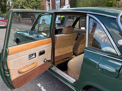 Lot 6 - 1977 Triumph 2500S