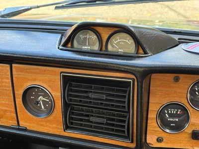 Lot 6 - 1977 Triumph 2500S