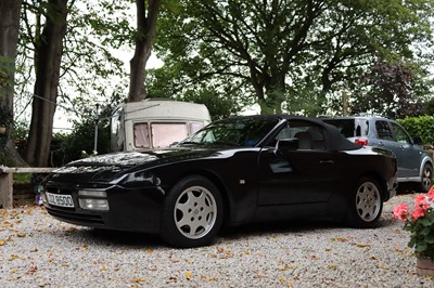 Lot 12 - 1992 Porsche 944 S2 Cabriolet
