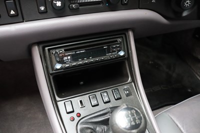 Lot 12 - 1992 Porsche 944 S2 Cabriolet