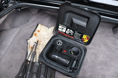 Lot 12 - 1992 Porsche 944 S2 Cabriolet