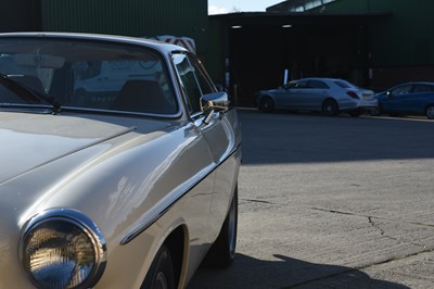 Lot 105 - 1972 Volvo P1800 ES