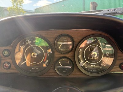 Lot 105 - 1972 Volvo P1800 ES