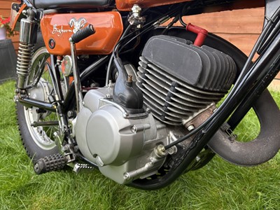 Lot 306 - 1970 Kawasaki F5 Big Horn