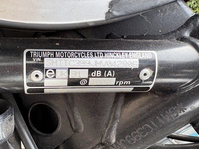 Lot 282 - 1997 Triumph 900 Adventurer