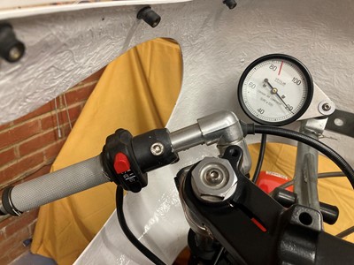 Lot 332 - 1981 Moto Guzzi 850 Le Mans Mk. II