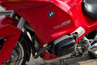 Lot 239 - 1996 BMW R1100RS