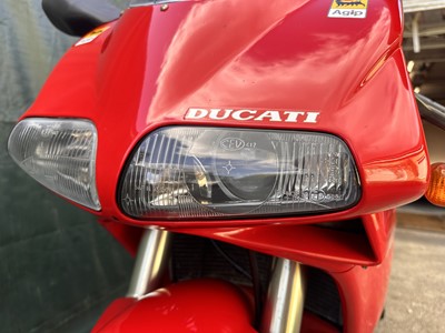 Lot 230 - 1997 Ducati 916