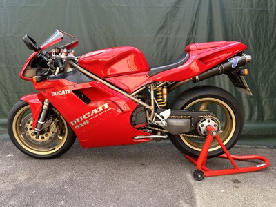 Lot 230 - 1997 Ducati 916