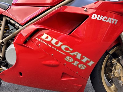 Lot 230 - 1997 Ducati 916
