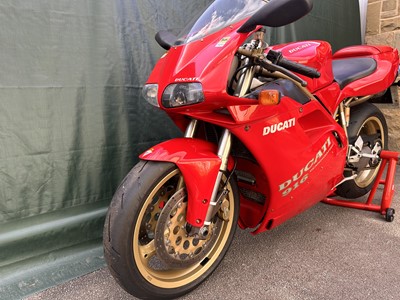 Lot 230 - 1997 Ducati 916