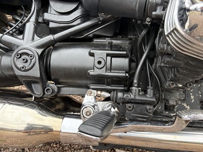 Lot 232 - 1999 BMW R1200C