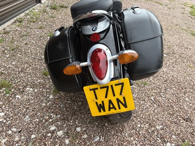 Lot 232 - 1999 BMW R1200C