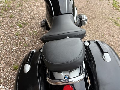 Lot 232 - 1999 BMW R1200C