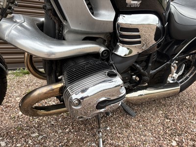 Lot 232 - 1999 BMW R1200C