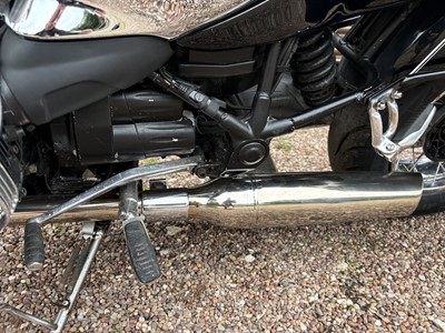 Lot 232 - 1999 BMW R1200C