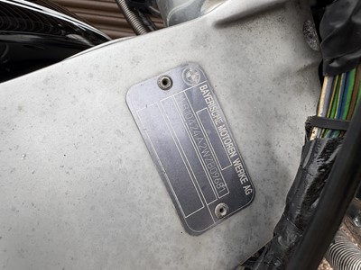 Lot 232 - 1999 BMW R1200C