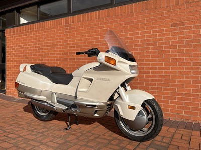 Lot 305 - 1991 Honda Pacific Coast