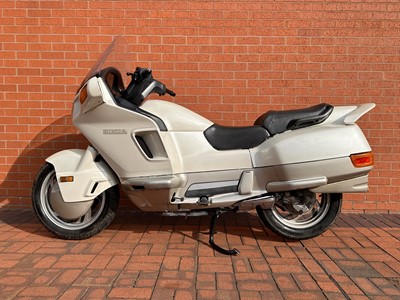 Lot 305 - 1991 Honda Pacific Coast