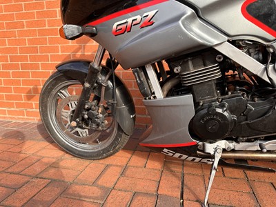 Lot 259 - 1992 Kawasaki GPZ500S
