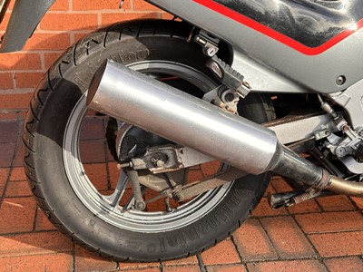 Lot 259 - 1992 Kawasaki GPZ500S