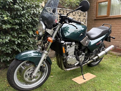 Lot 334 - 1992 Triumph Trident 750