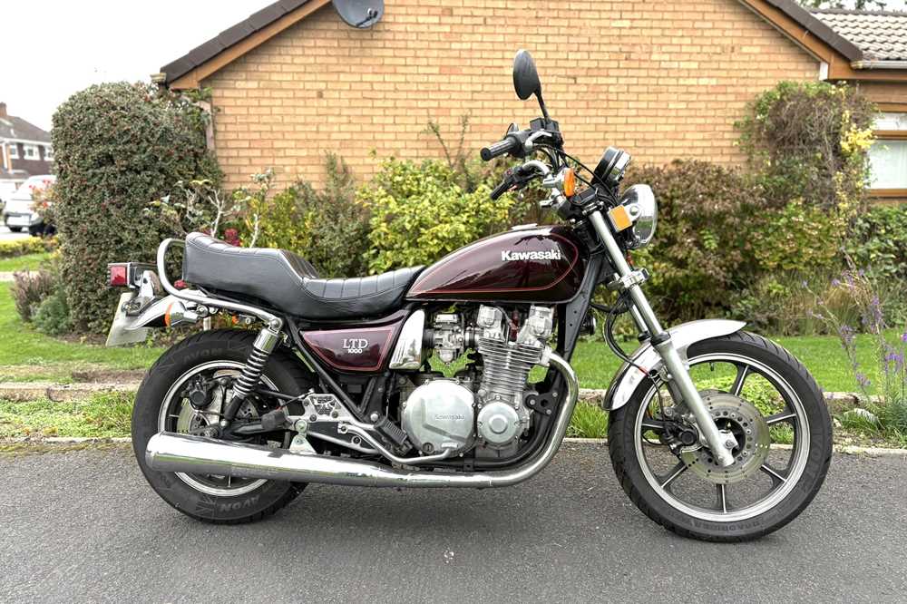 1000ピース Lot 351 - 1980 Kawasaki Z1000 LTD