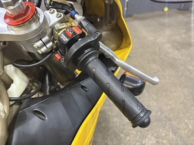 Lot 278 - 1999 Ducati 748SPS