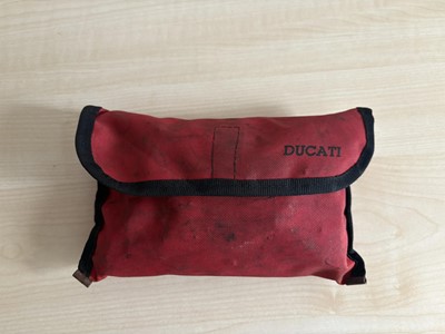 Lot 278 - 1999 Ducati 748SPS