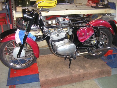 Lot 365 - 1964 Norton Jubilee