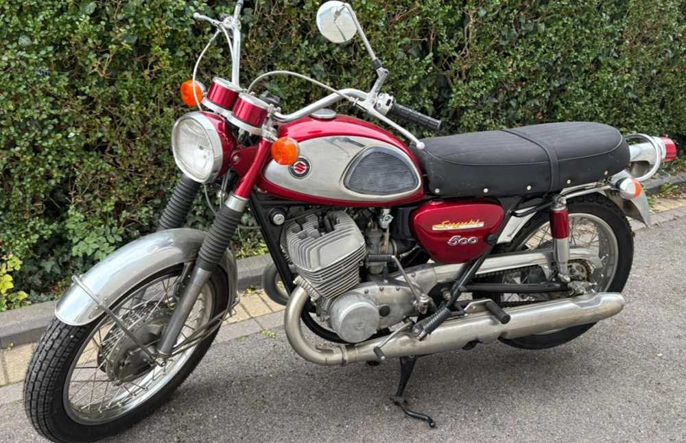 Lot 262 - 1968 Suzuki T500