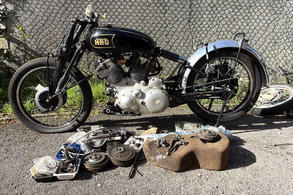 Lot 329 - c.1951 Vincent Comet with Rapide engine