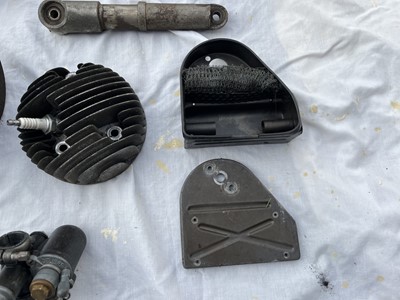 Lot 132 - 1957 Vespa Douglas 102L2