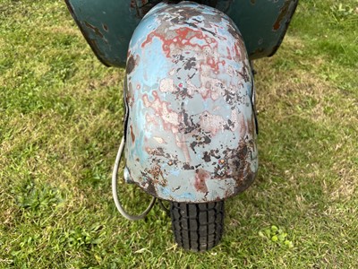 Lot 132 - 1957 Vespa Douglas 102L2