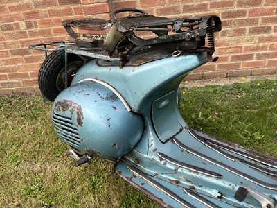 Lot 132 - 1957 Vespa Douglas 102L2